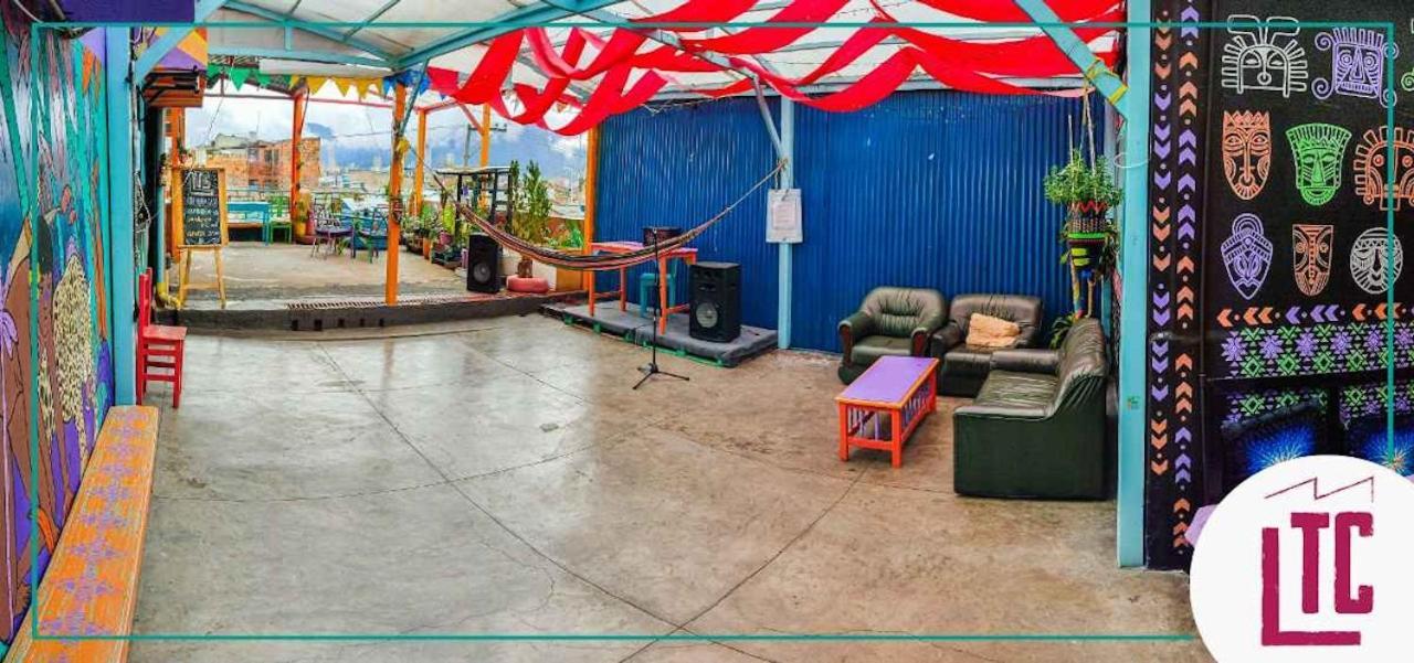 ホテル La Tremenda Casa ボゴタ エクステリア 写真